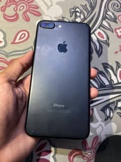 I phone 7 plus 32gb 10 by 9 pta approve