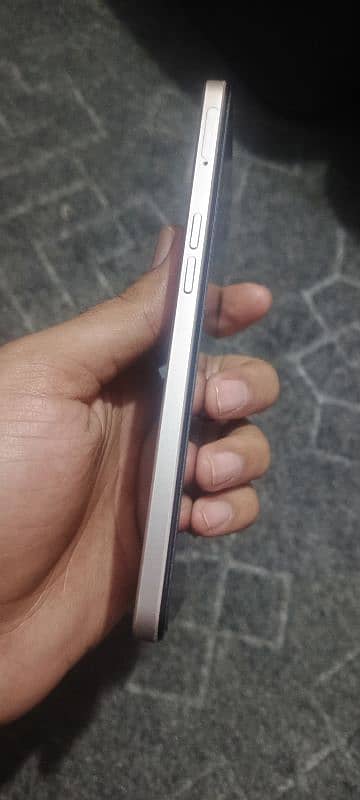 Oppo f21 pro 1