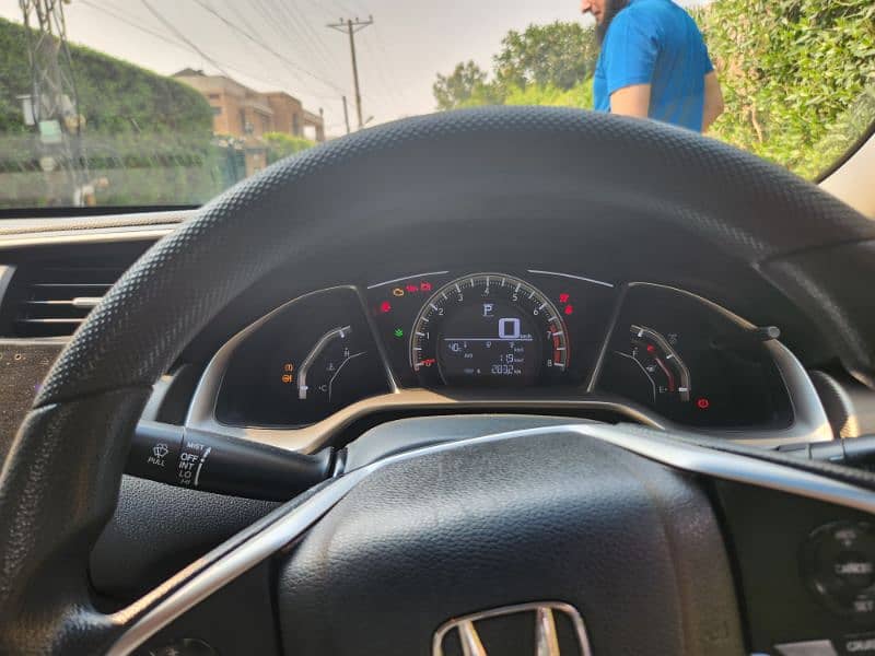 Honda Civic Oriel 2020 5