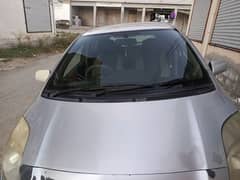 Toyota Vitz 2006