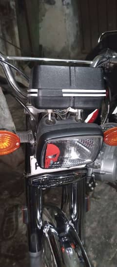 honda cg125 urgent sal  bulkul orgnal  all ok