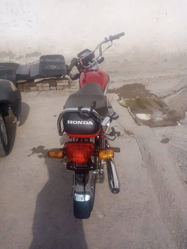 Honda  CD70 0