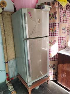 Dawlence Refrigerator (Fridge) for sale - Medium Size