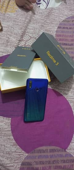 realme 3 4/64 urgent sale all ok han with box without charger