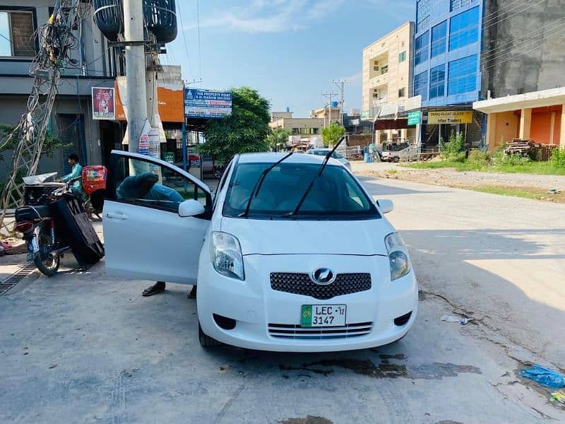 Toyota Vitz 2007 6