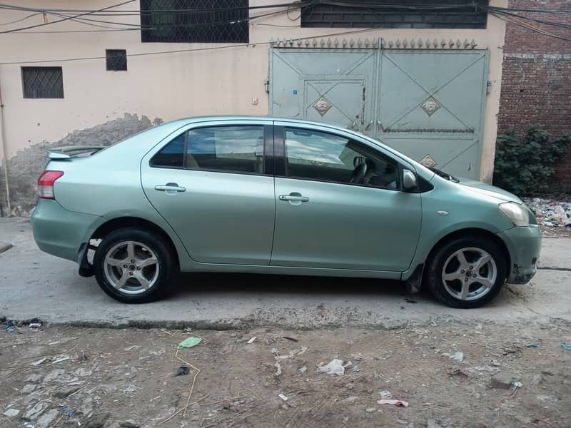 Toyota Belta 6/9 8