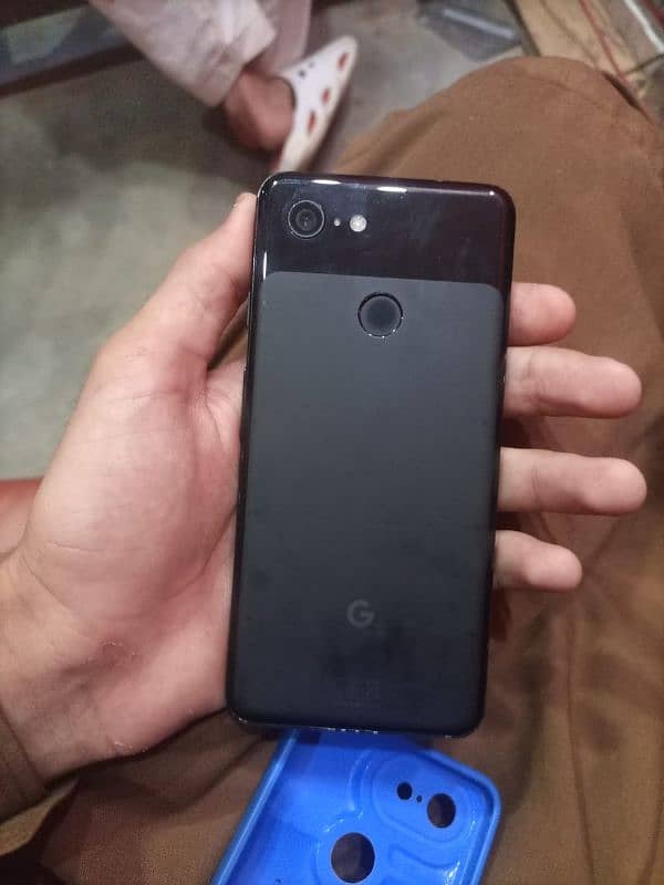 Google Pixel 3 for sale condition 10 by 9 all ok camera ma shad ha 4