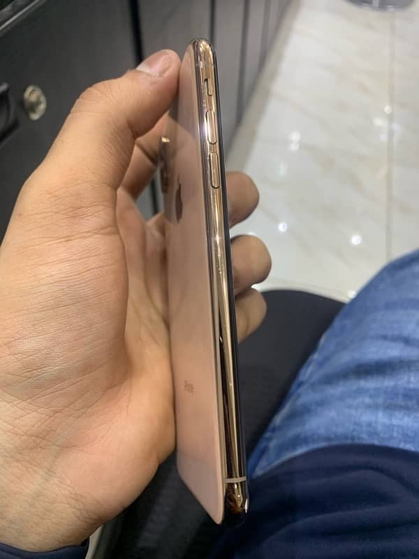 iPhone XS 64GB dual pta approved 2