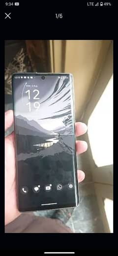 Sharp Aquos R6 0