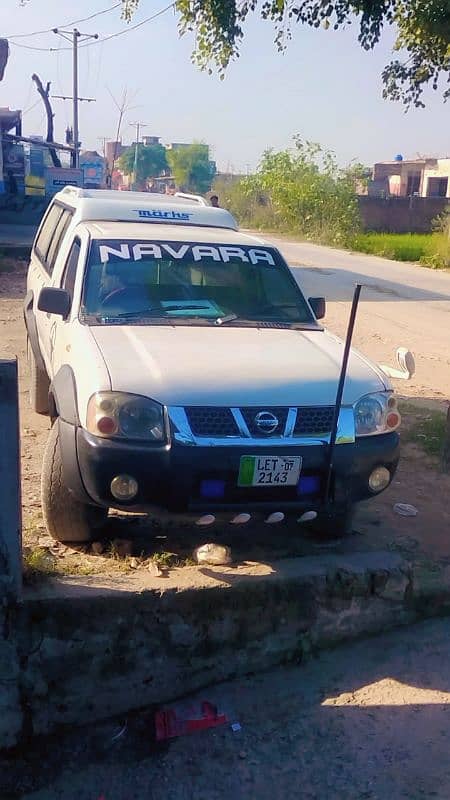 Nissan navara 4