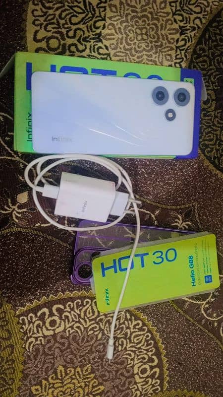 INFINIX HOT 30 8+8/128  G88 2