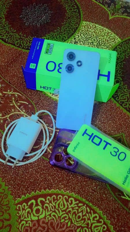 INFINIX HOT 30 8+8/128  G88 6