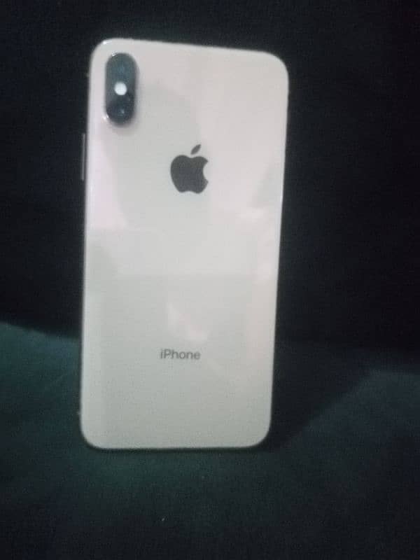 I phone xs 64gb golden 0