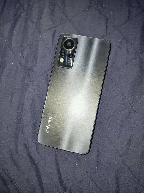 Infinix note11  128gb and 4+2 2