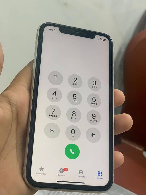 IPhone 11 jv 64GB health84% urgent sale. 1