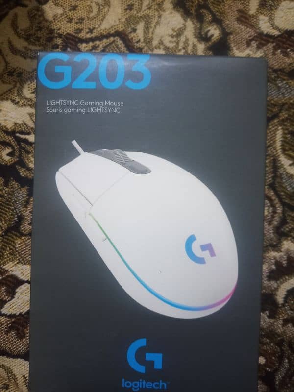 logitech G203 1