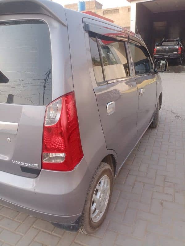 Suzuki Wagon R vxl 2018 10