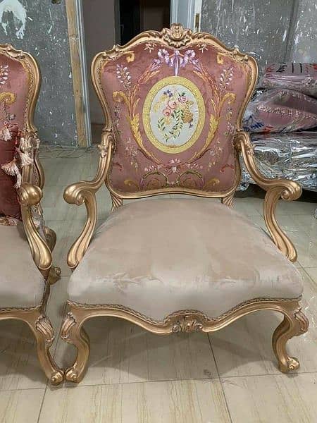 this chair is very beautyful 1