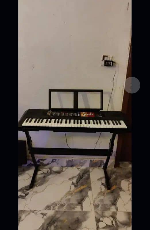 new piano original Yamaha bahir se import krwai ha PSR f57 2