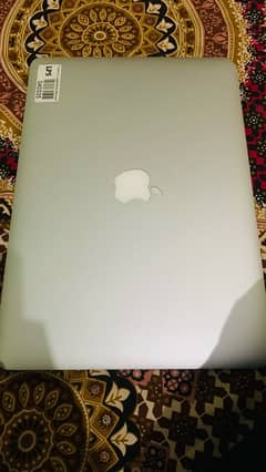 Macbook 2015 8/128 ( 13inches )