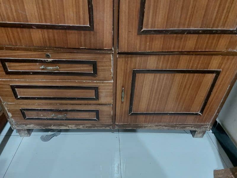 Cupboard for sale 4