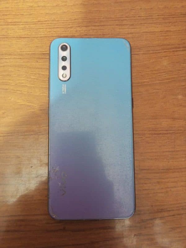 Vivo S1 8Gb / 256 Gb 1