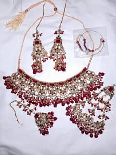 Bridal jewellery set