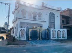 9 Marla Luxury Mansion Dream House for sale in Gulberg City, Sargodha