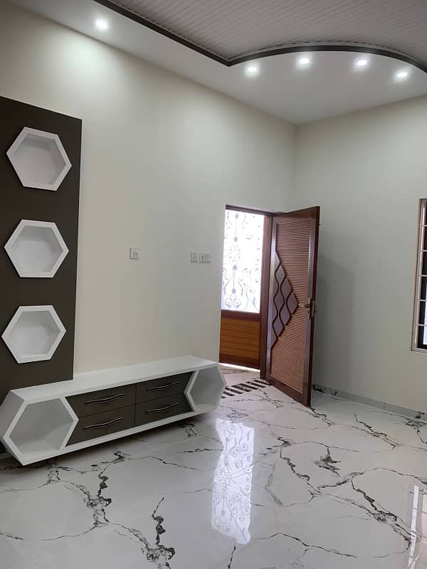 9 Marla Luxury Mansion Dream House for sale in Gulberg City, Sargodha 21