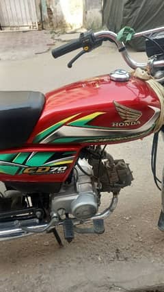 CD 70 Total Genuine bike Contact 03216356000