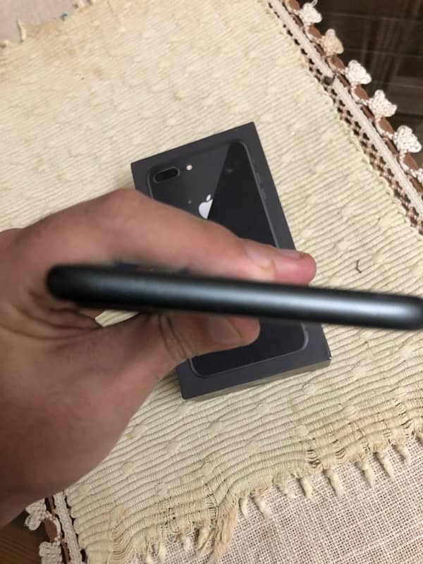 iPhone 8 Plus non pta with original box 5