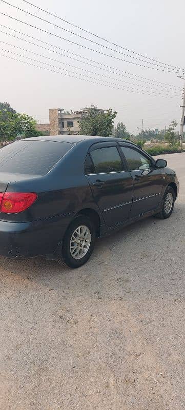 Toyota Corolla  2004 4