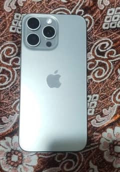 Iphone 15 pro Maz