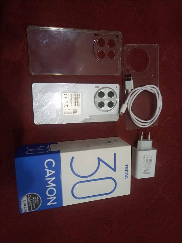 tecno camon 30 12+12 256 GB 2