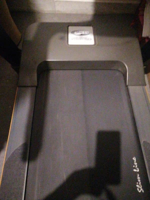 Running Machine (treadmill) 3