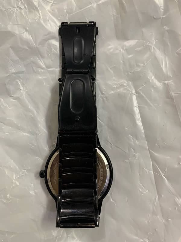 Orama Watch came from saudia arab 1