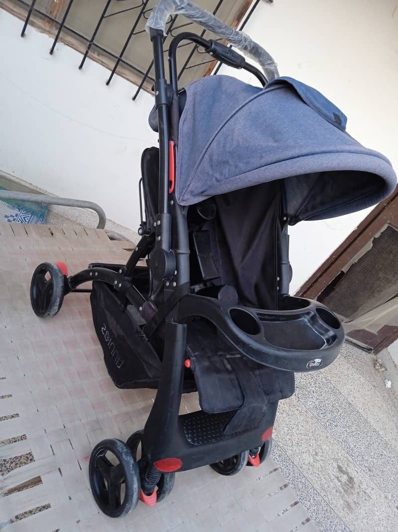 Tinnies stroller 3