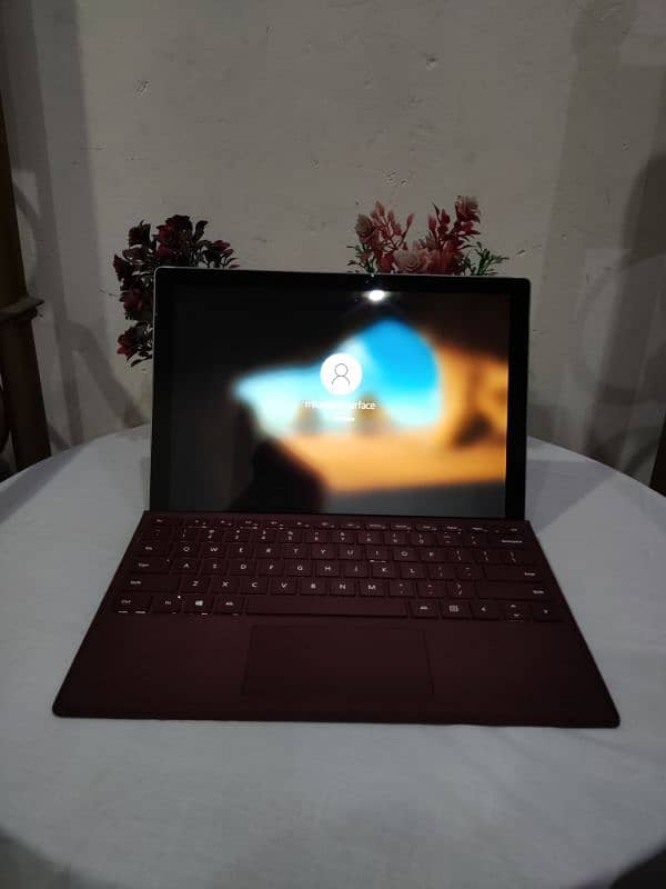 Surface Pro 5 - i5 7th Gen 7