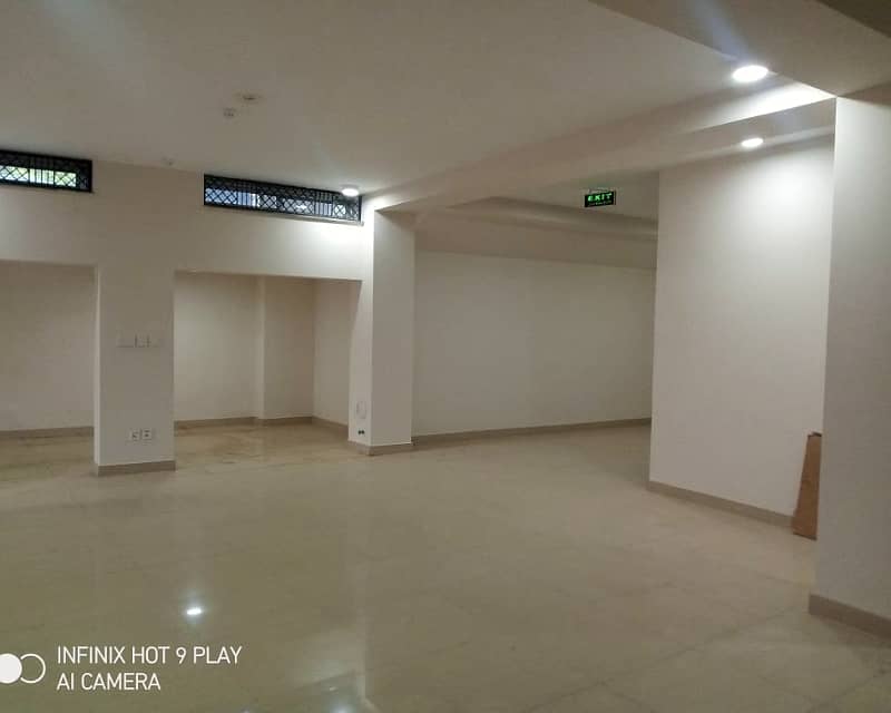 18 Marla Commercial Basement available for rent with lift 4