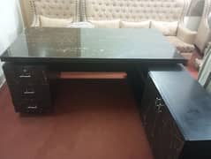 office executive table for CEOs