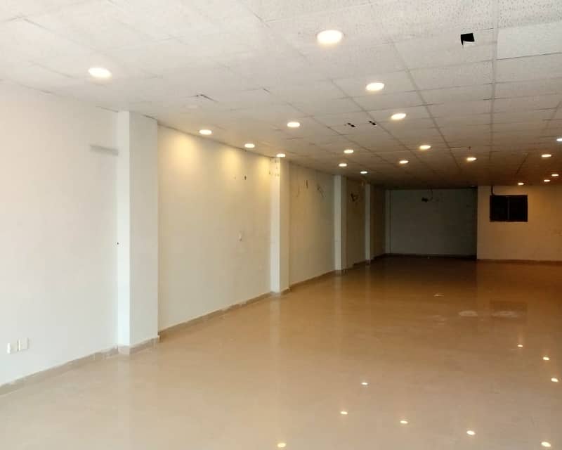 8 Marla Commercial Floor For Rent in DHA Phase 8 14