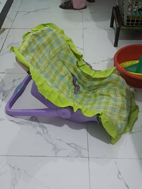 Baby cot,doli 1