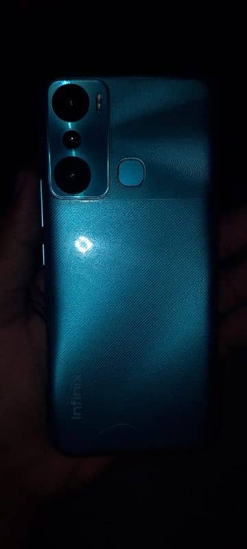 Infinix hot 20i 6