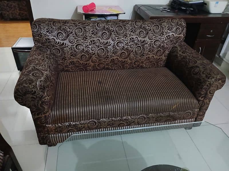 1, 2, 3, seater plus 2 seater wooden sofa set with centre table 0