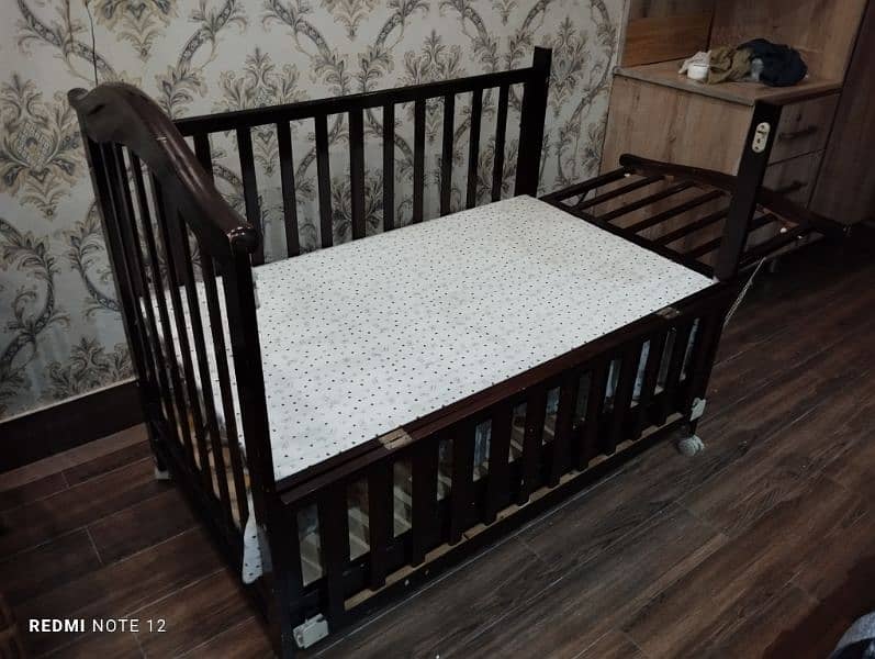 wooden baby cot imported in excellent condition 3