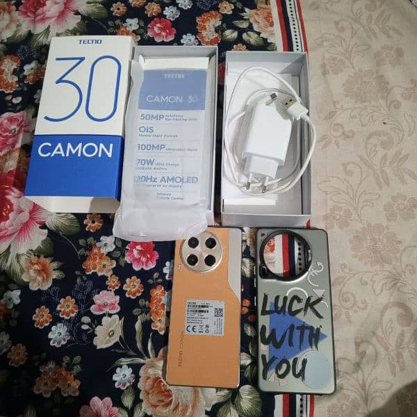 techno camon 30  16 . . 256 GB slightly 10 to 15 day use 5