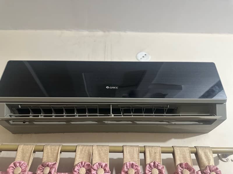 Gree 1.5 ton non invertor AC 0