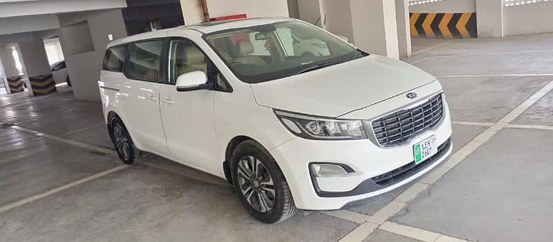 KIA Grand Carnival 2019 9