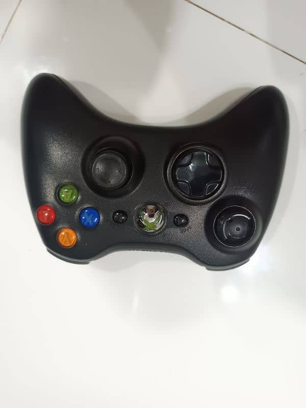 X box 360 controller. 1