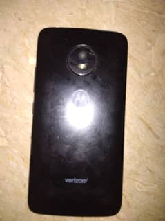 Moto e4 2gb16gb official PTA approved urgent sell please final 3500